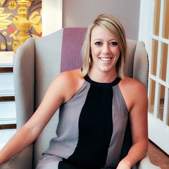 Meet your Posher, Lindsey - Picture 1 of 1